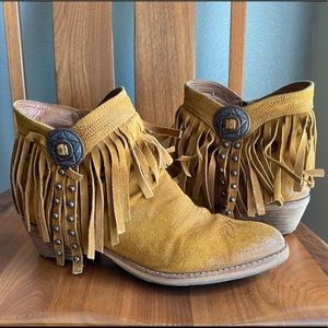 Boho Sam Edelman Fringe Bootie, Distressed Suede